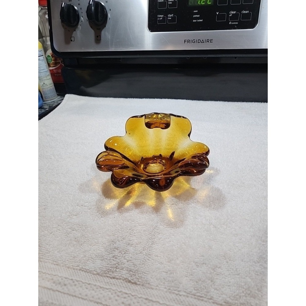 Vintage~Flower Ashtray~Amber Glass~Beautiful Piece~Heavy Glass